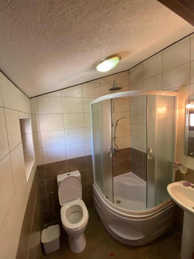 Hotel Shpija E Gjyshit Vuthaj Gusinje Zewnętrze zdjęcie